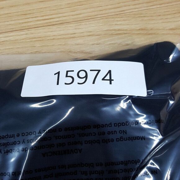 FRED PERRY Polo Shirt Mens Small Black Textured Knit Front Logo Preppy Golf $160 - Picture 10 of 10